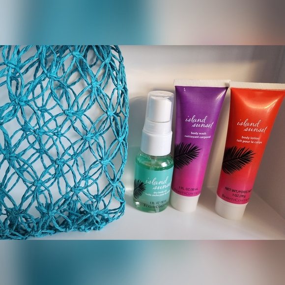 BeautiControl Island Sunset Gift Set - Picture 8 of 9